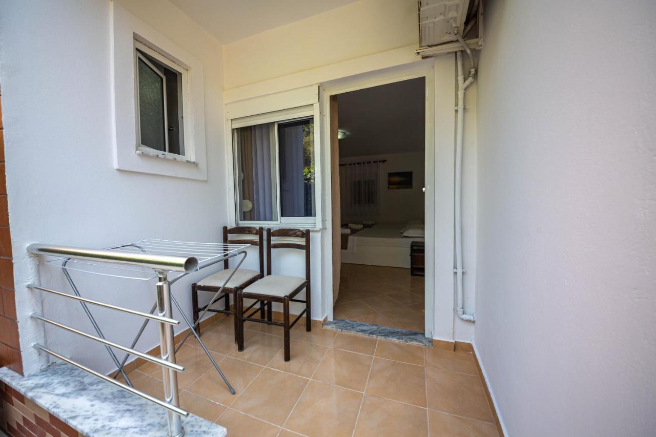 Noan Hotel & Resort Dhermi Bagian luar foto